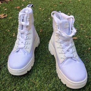 White Dr Martens size 7